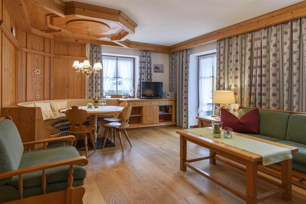 Alpasella Ferienwohnungen Sankt Gallenkirch Exteriör bild